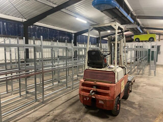 Yeah!💪🏻💪🏻

Pünktlich zur Räderwechselsaison wird unsere neues Aussenlager fertig und wir können euch wieder Einlagerungsplätze anbieten. Jetzt haben wir nochmal Platz für zusätzlich 1580 Räder!

Wie siehts bei dir aus? Wechselst du selbst oder überlässt du das lieber deiner Werkstatt und nimmst vielleicht noch einen Einlagerungsservice in Anspruch?🧐

#teamfürst #schonungen #schweinfurt #räderwechsel #mechanik #werkstatt #meisterbetrieb
